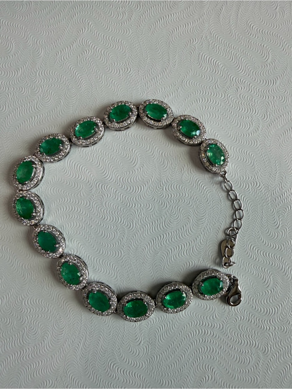 Authentic natural emerald bracelet in Silver 925 settings🌺🌺